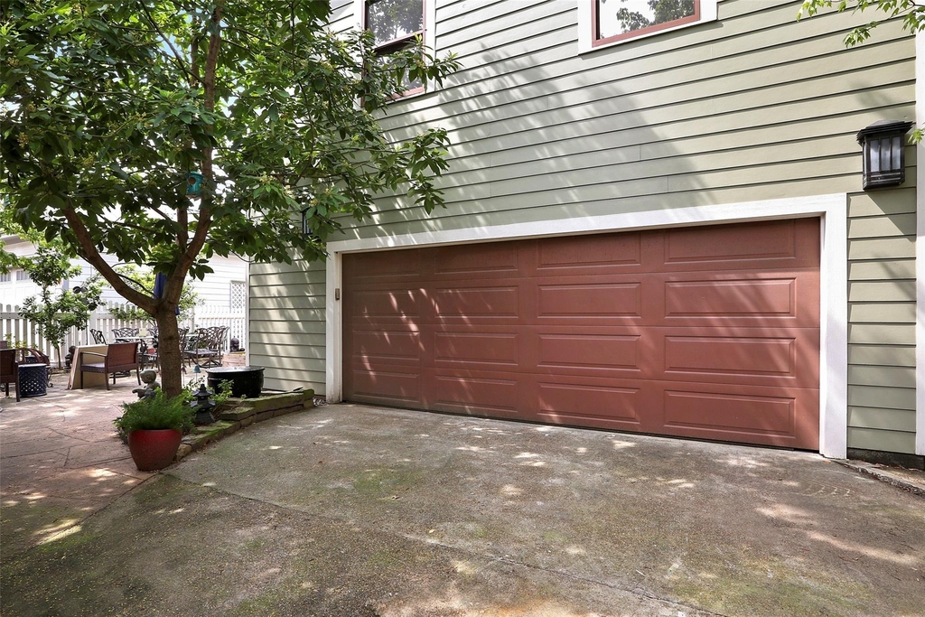 1227 Harvard Street - Photo 1