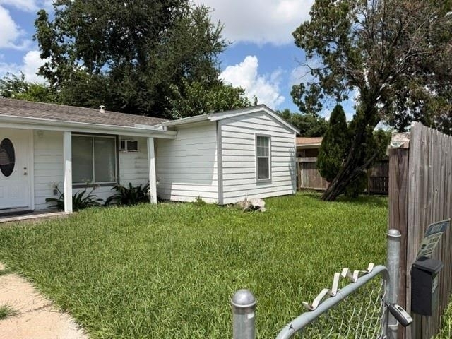 5103 Willow Glen Drive - Photo 2
