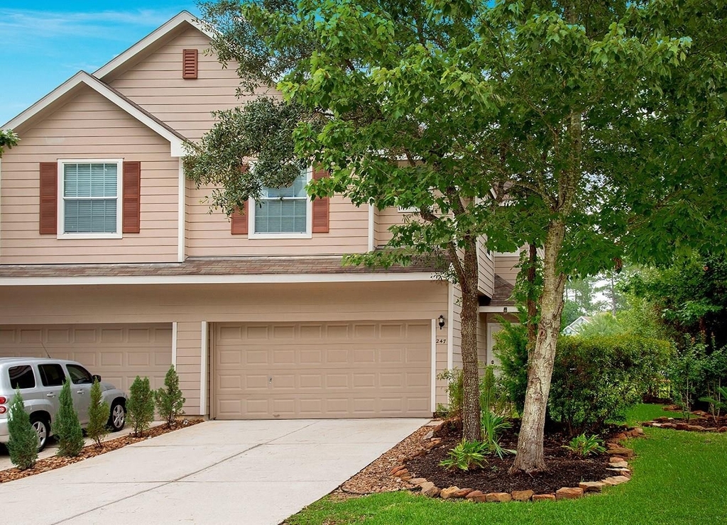 247 W Stedhill Loop - Photo 0
