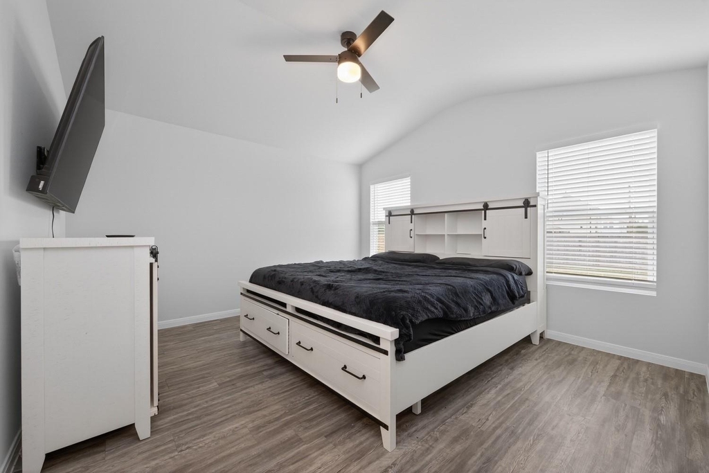 72 County Road 51028 - Photo 3
