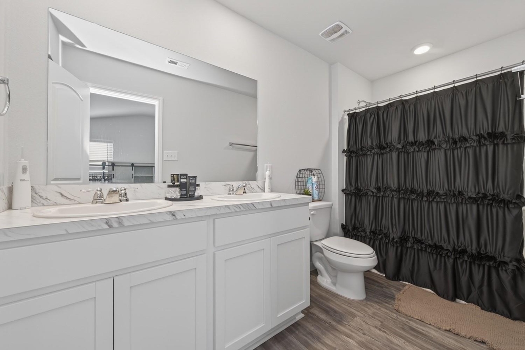 72 County Road 51028 - Photo 4