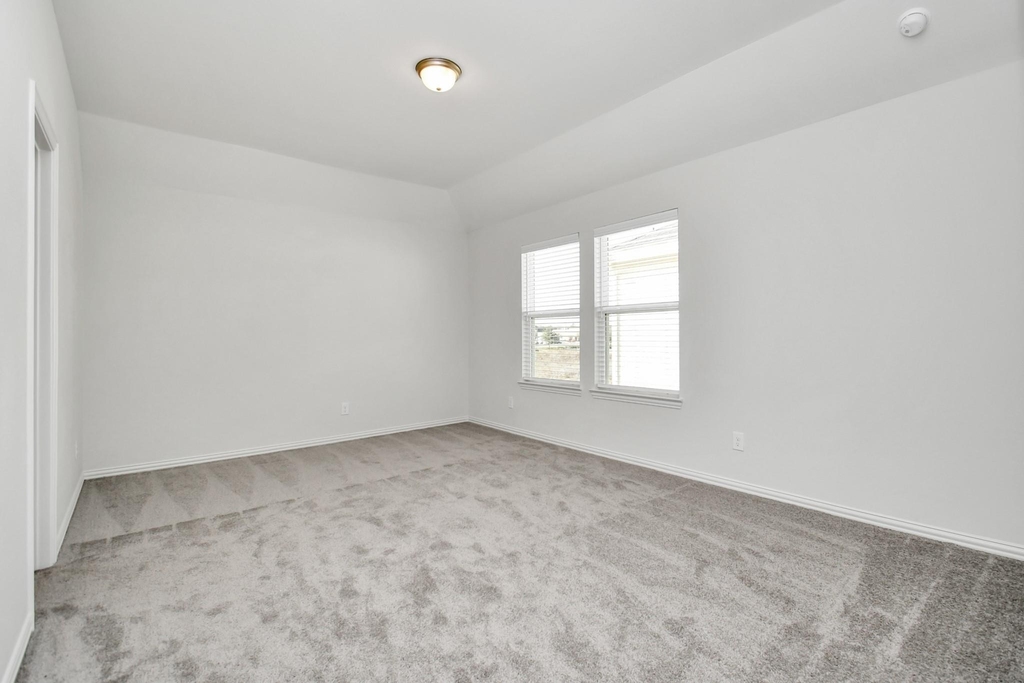1534 Revolution Way - Photo 29