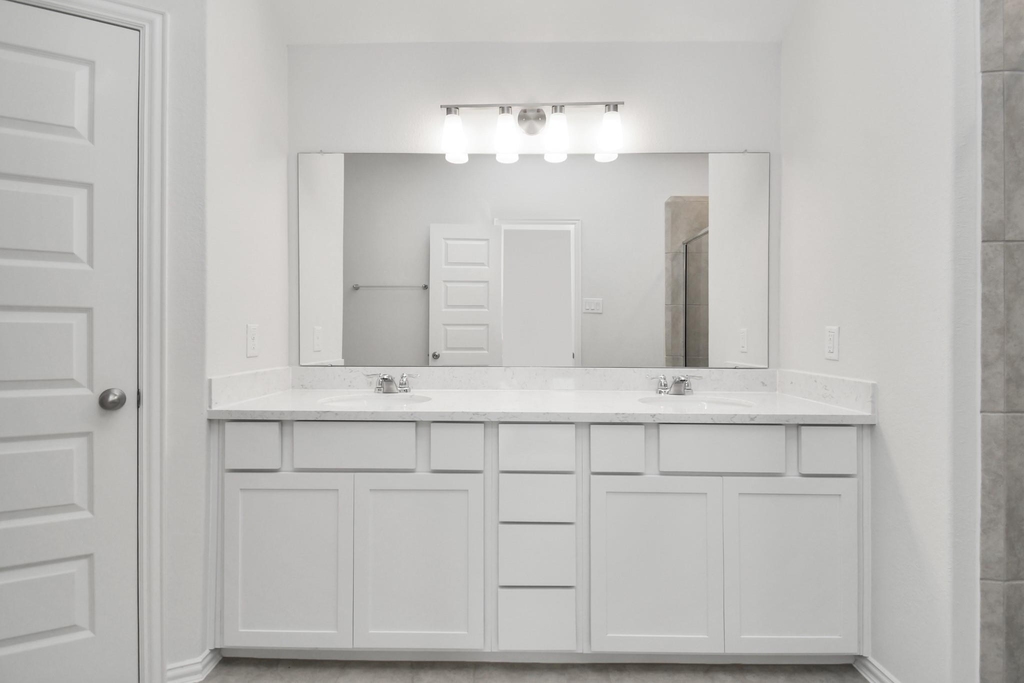 1534 Revolution Way - Photo 32