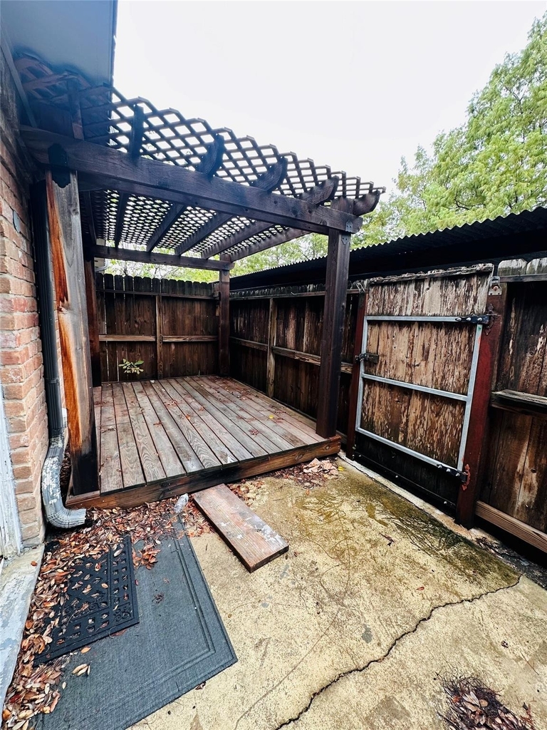 8935 Gaylord Street - Photo 14