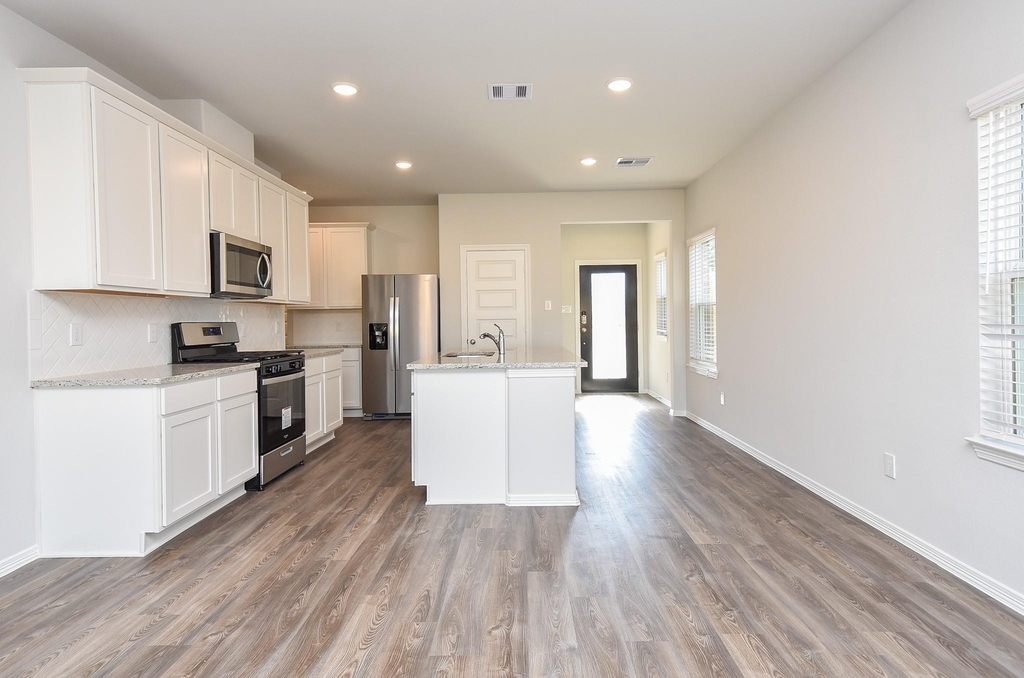 5723 Fresh View Court - Photo 4
