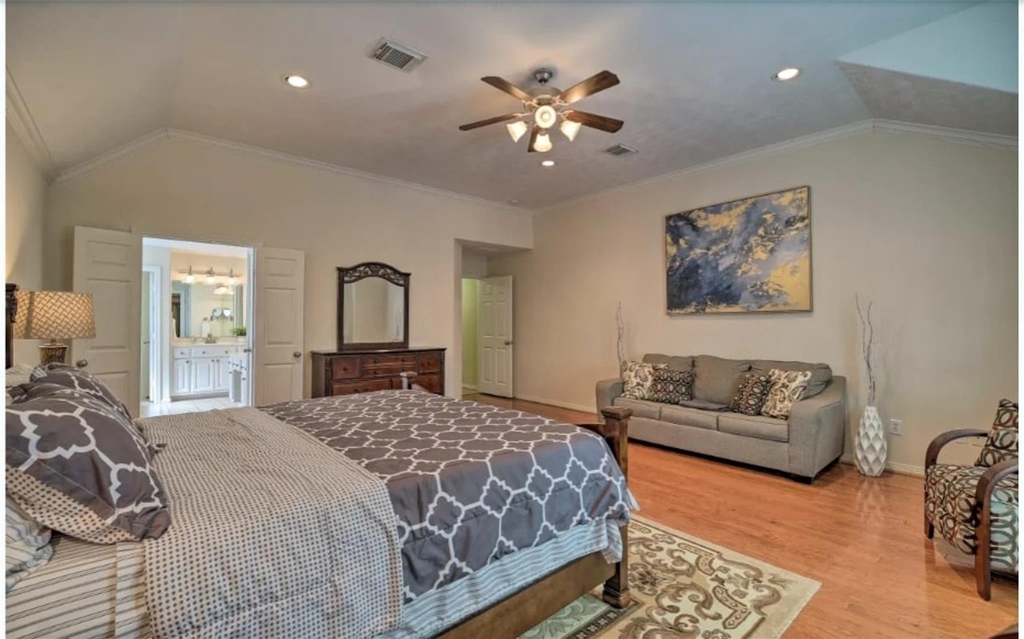1006 Rochow Street - Photo 16