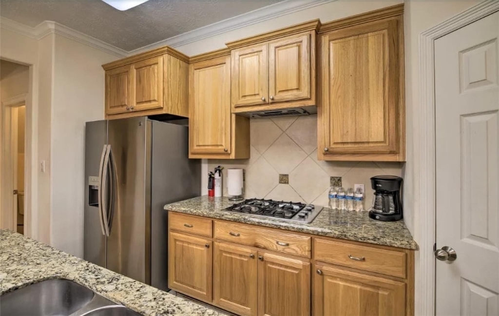 1006 Rochow Street - Photo 7