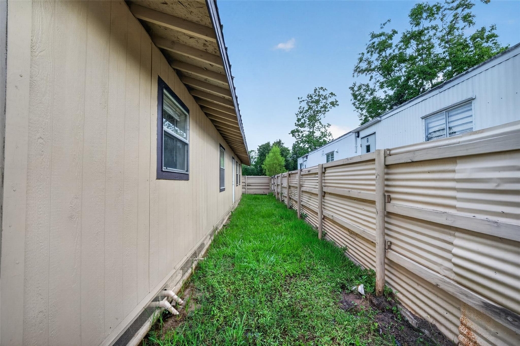 12731 Wanda Way - Photo 19