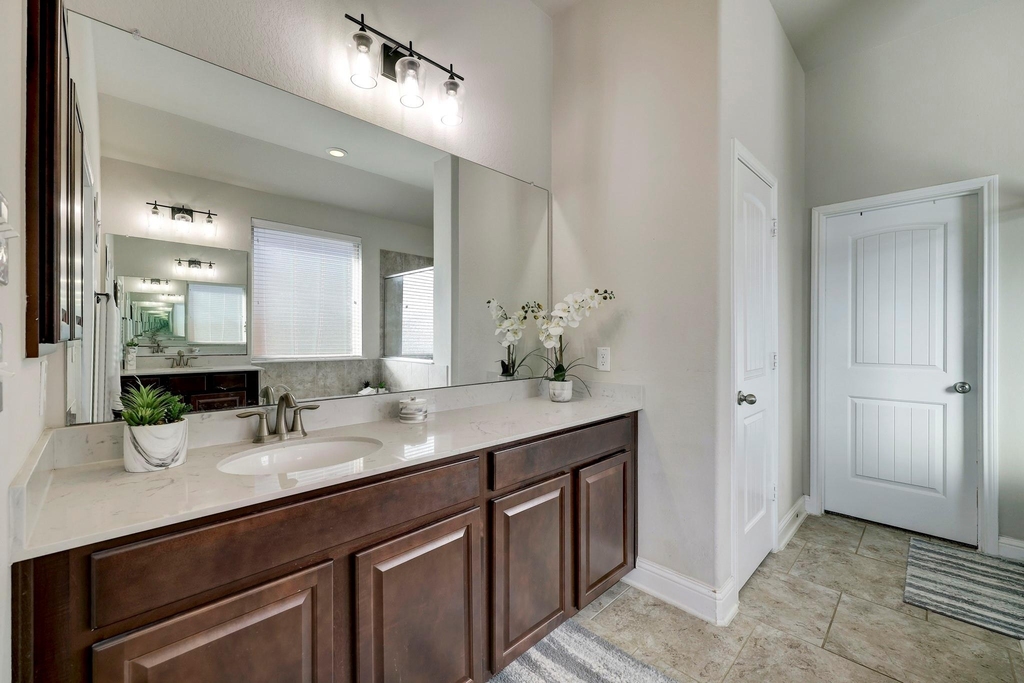 5215 Baroness Lane - Photo 16