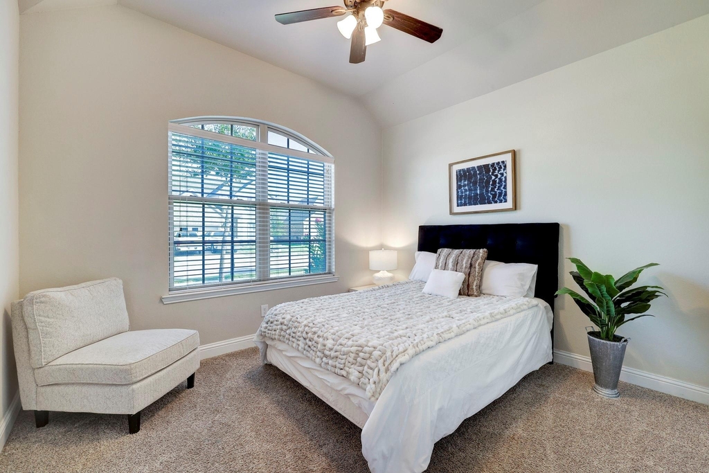 5215 Baroness Lane - Photo 21