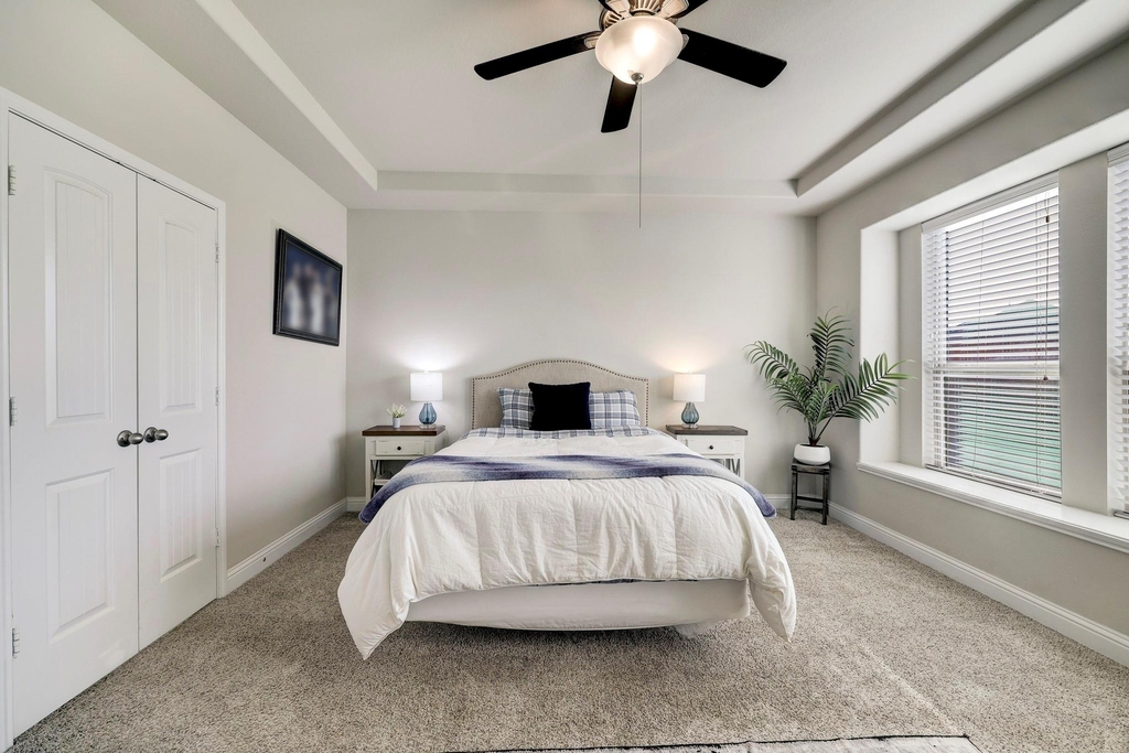 5215 Baroness Lane - Photo 15