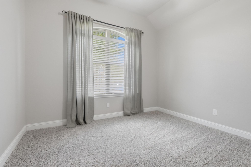 5215 Baroness Lane - Photo 20