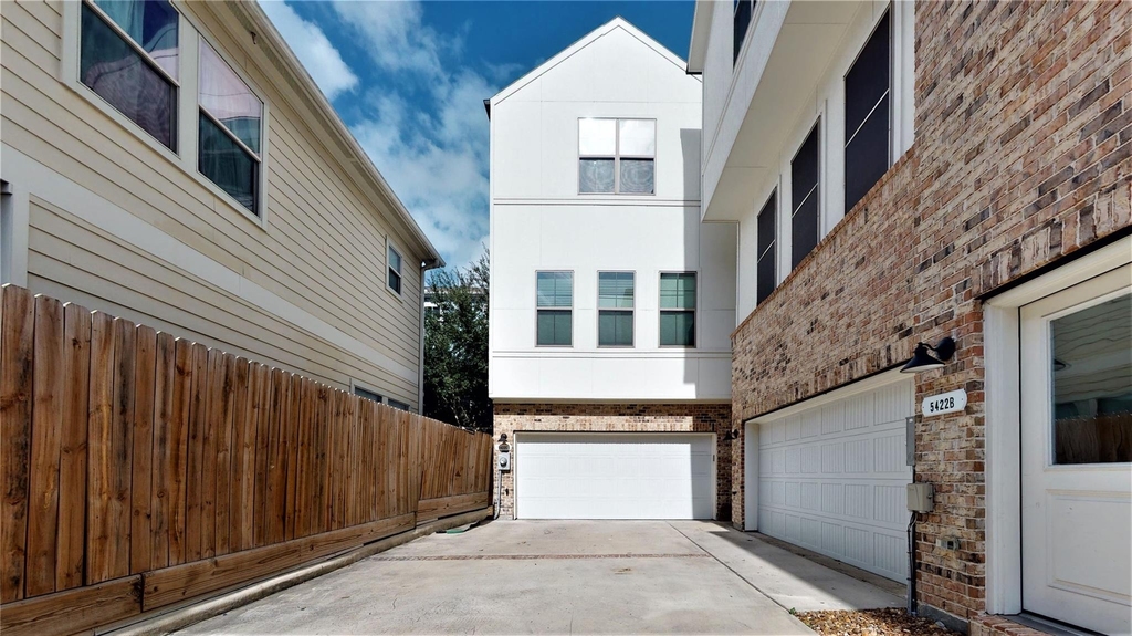 5422 Darling Street - Photo 31