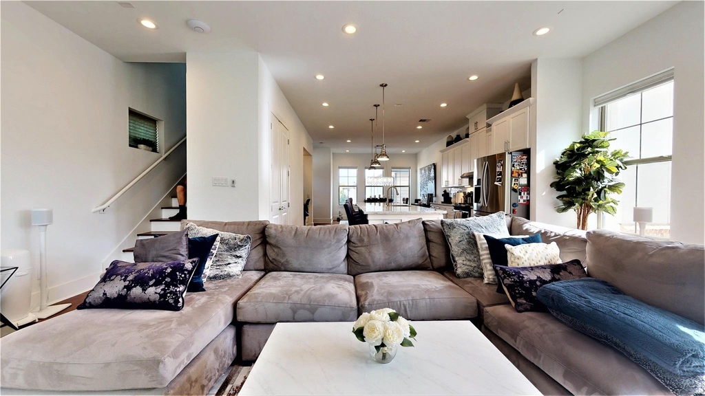 5422 Darling Street - Photo 16