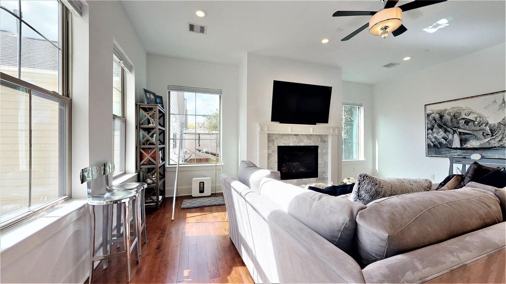 5422 Darling Street - Photo 13
