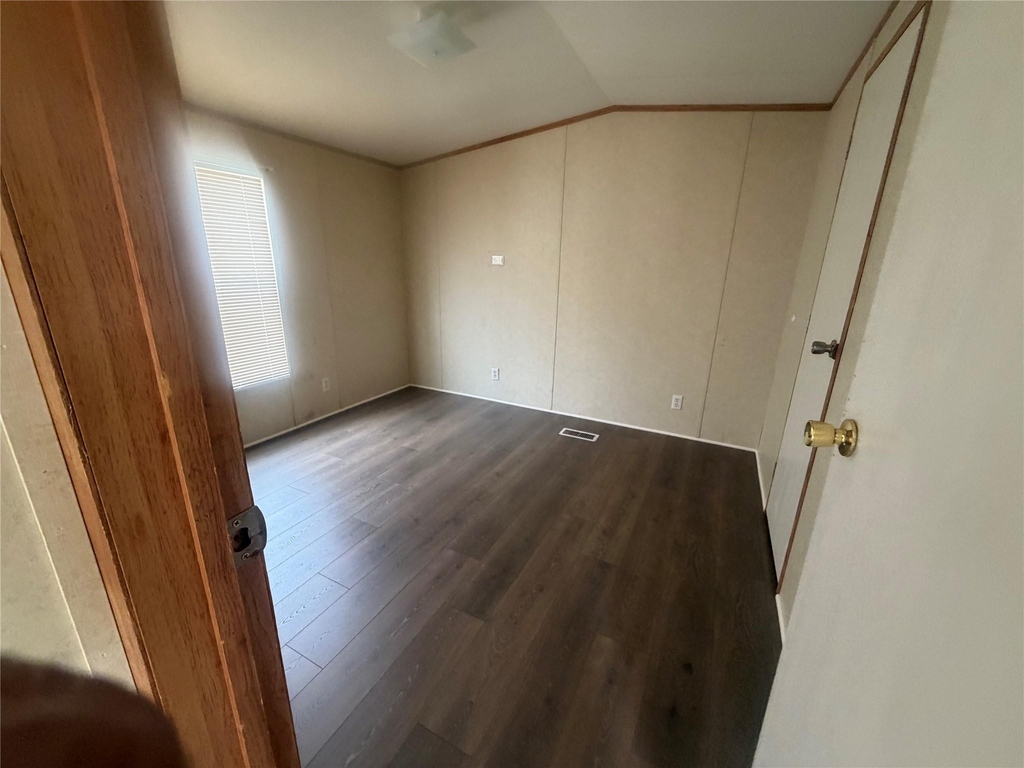 601 Clear Lake Road - Photo 2