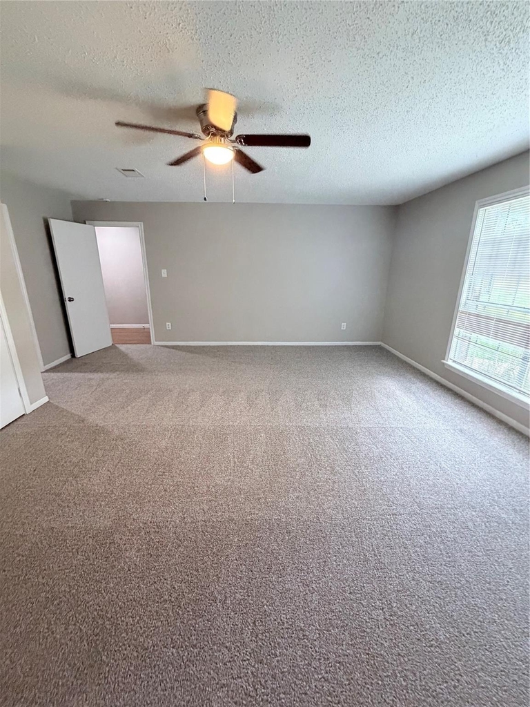 20064 Mercedell Drive - Photo 18