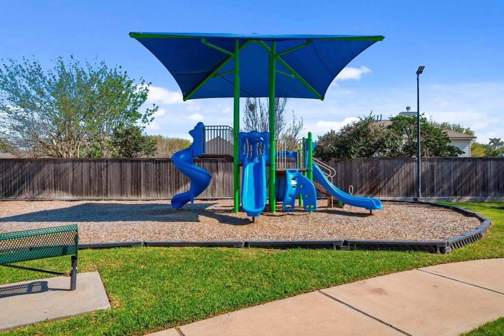 17215 Fernchase Court - Photo 36