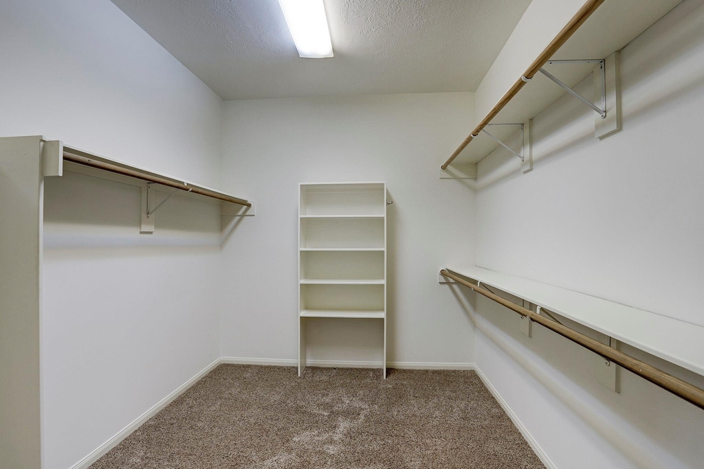 9907 Kemp Forest Drive - Photo 16