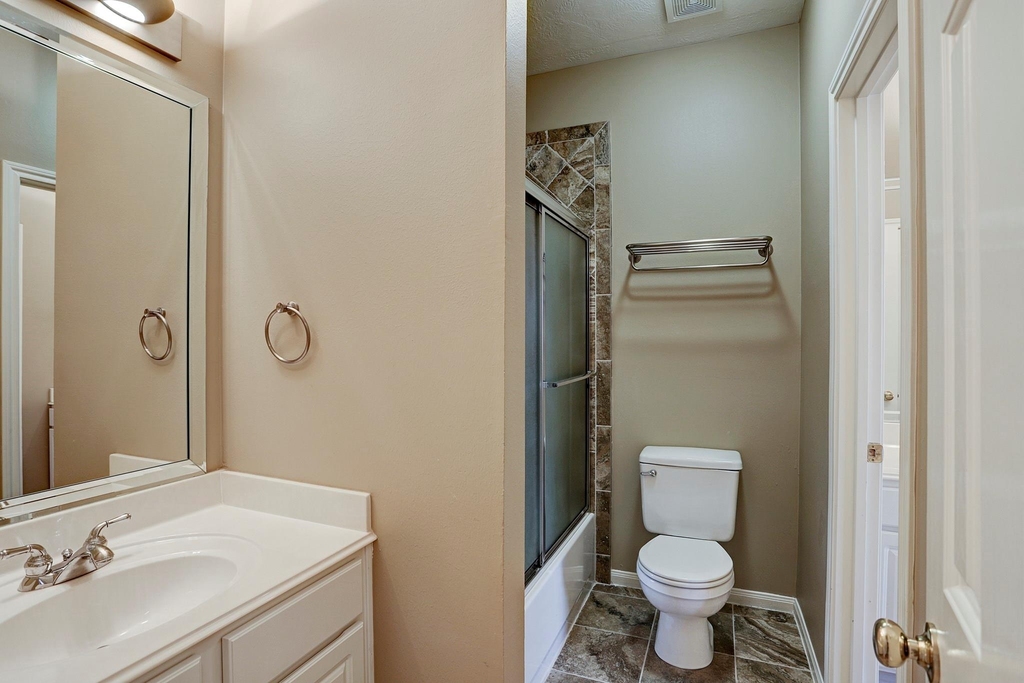 9907 Kemp Forest Drive - Photo 12