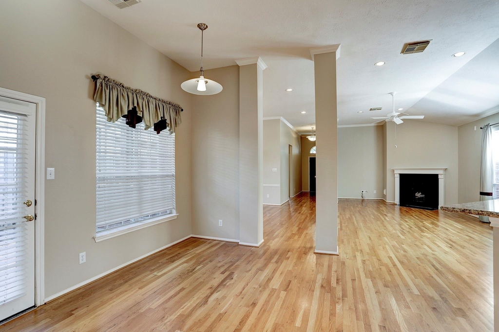 9907 Kemp Forest Drive - Photo 5
