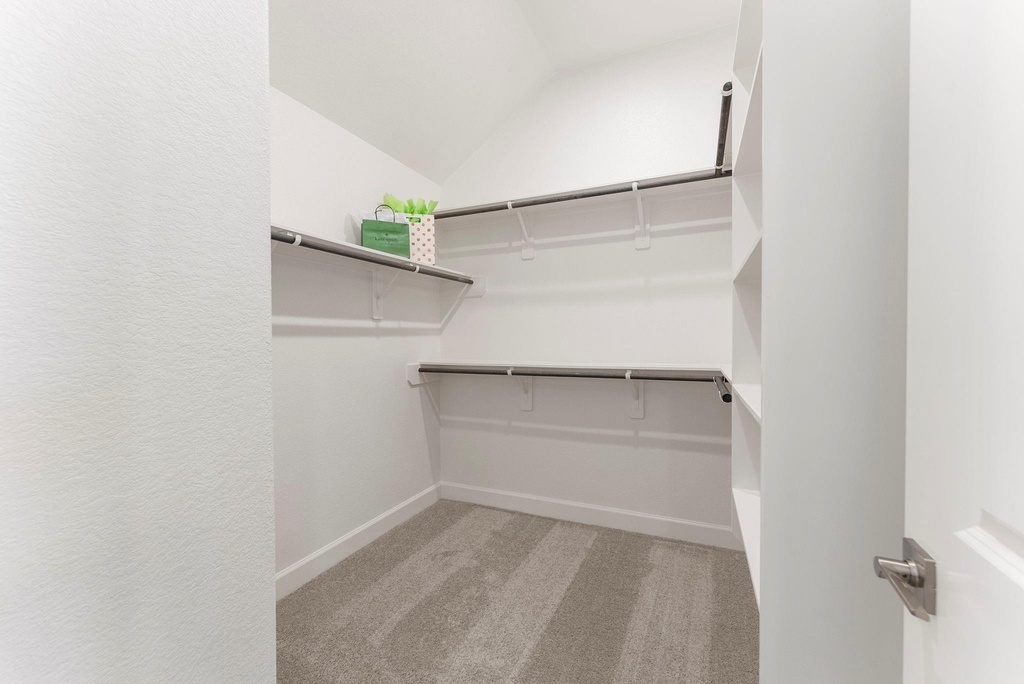 26545 Pioneer Pointe Court - Photo 22