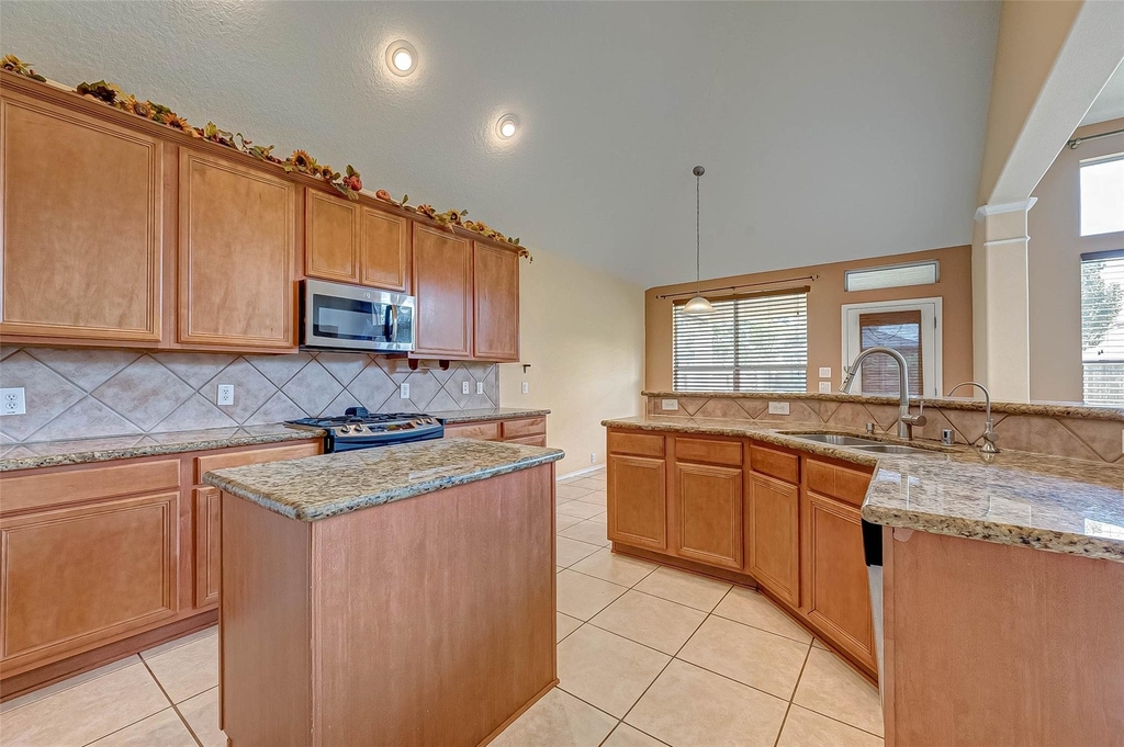 26031 Crestford Park Lane - Photo 19