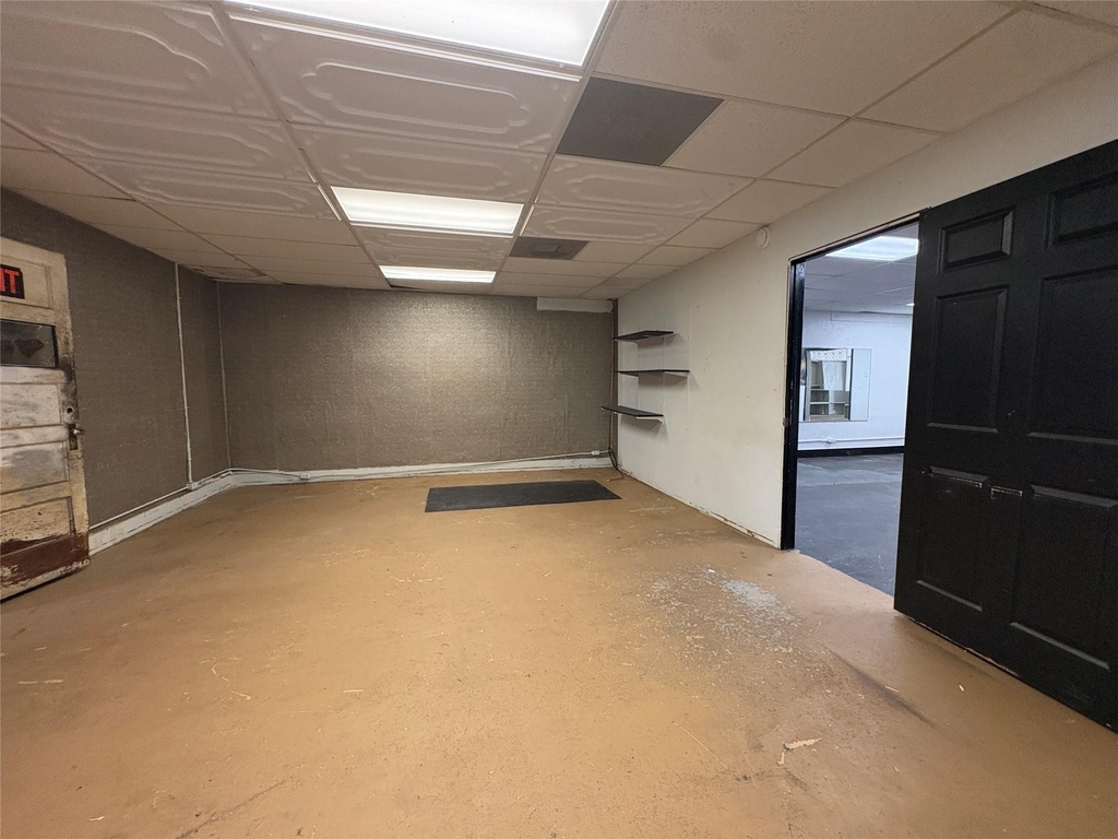 2217 Avenue G - Photo 8