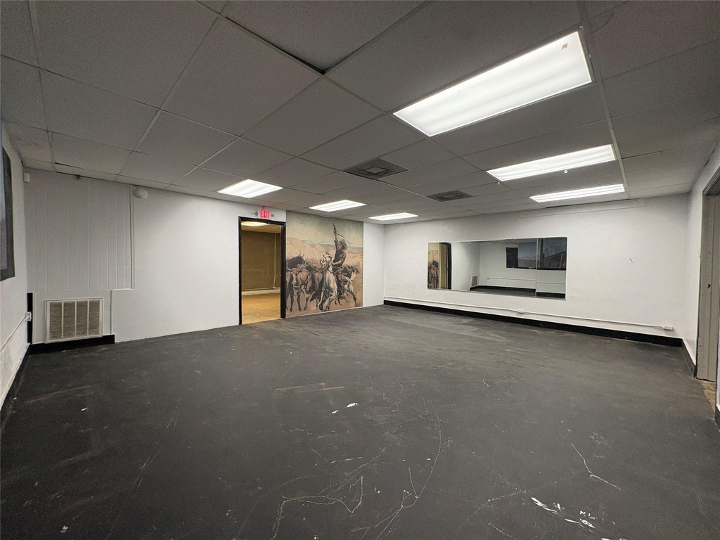 2217 Avenue G - Photo 4