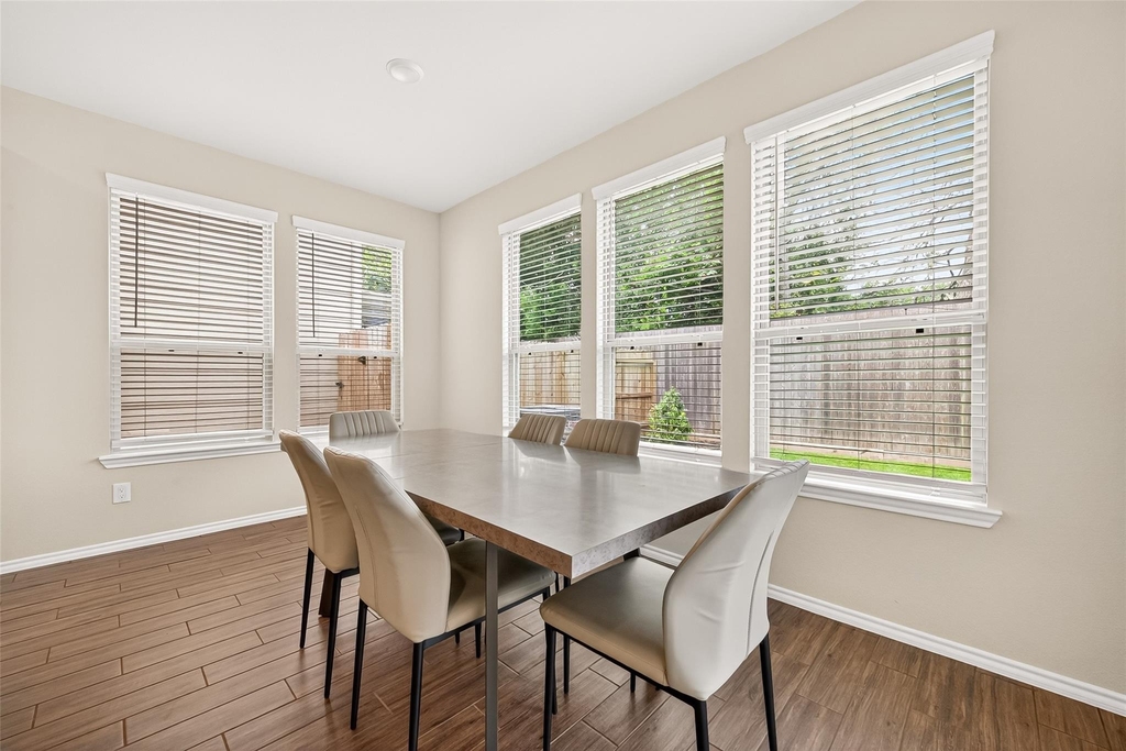 5134 Aedan Oak Street - Photo 12