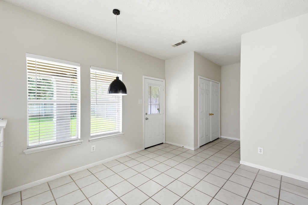 3126 Waters View Drive - Photo 26