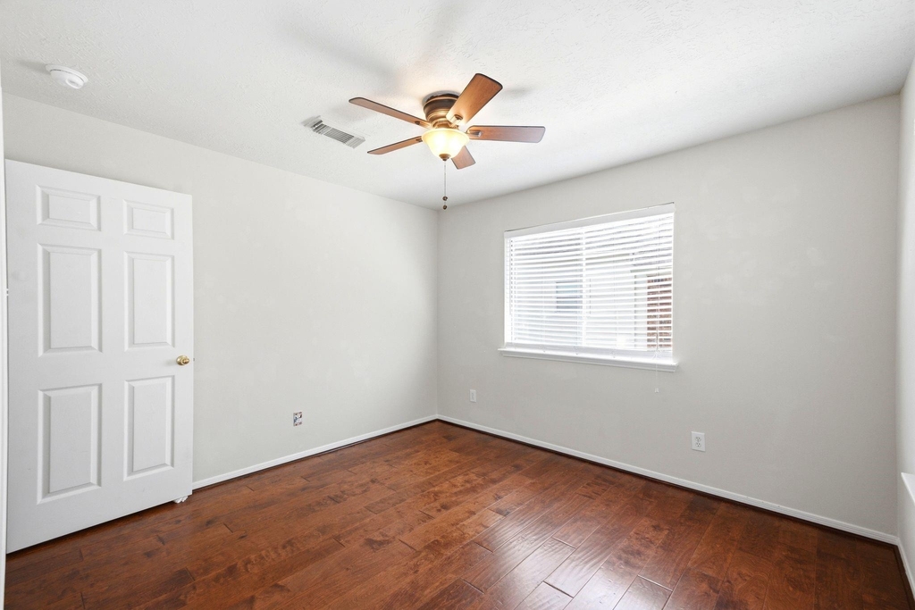 3126 Waters View Drive - Photo 41
