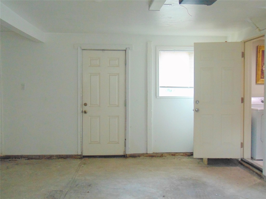 1914 52nd Street - Photo 7