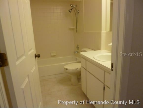 6460 River Run Boulevard - Photo 4