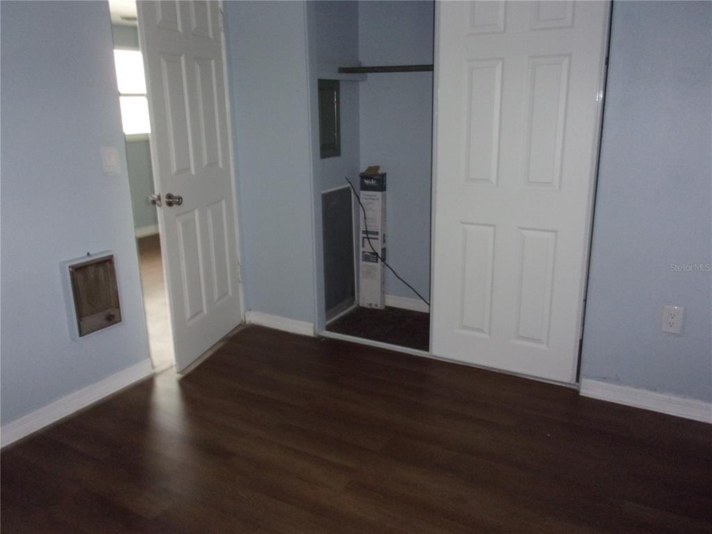 5206 7th Street - Photo 10