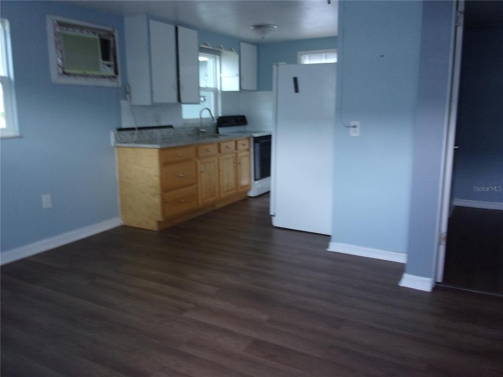 5206 7th Street - Photo 6