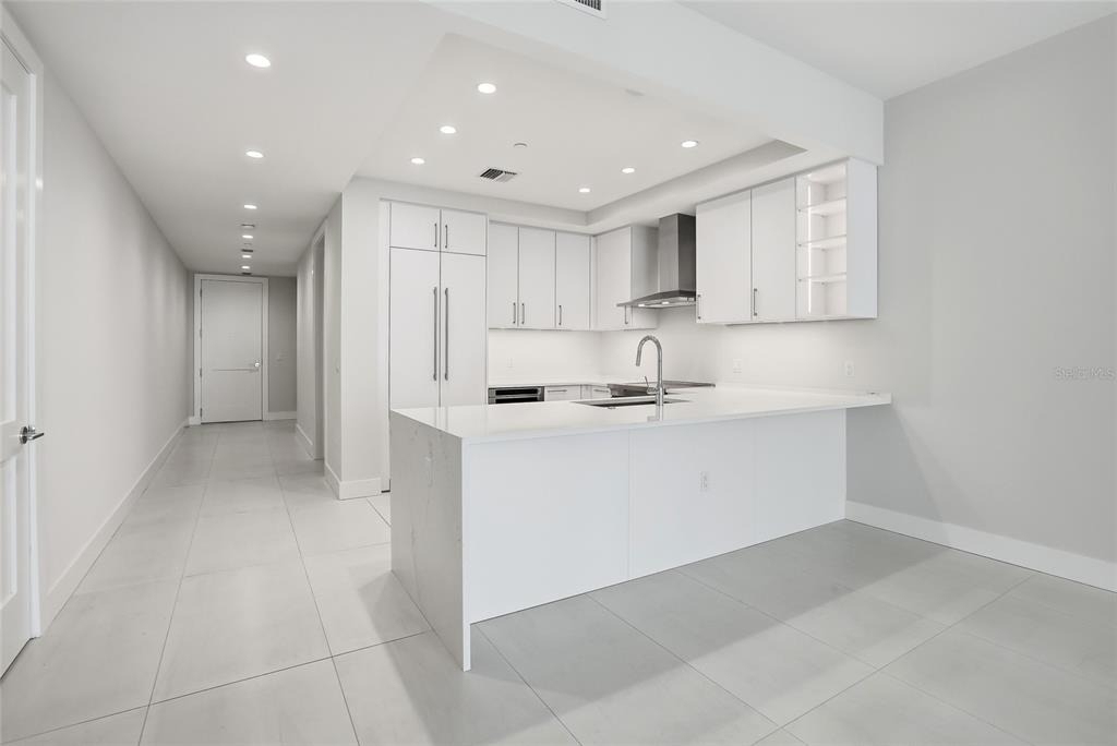 275 1st Avenue S - Photo 8