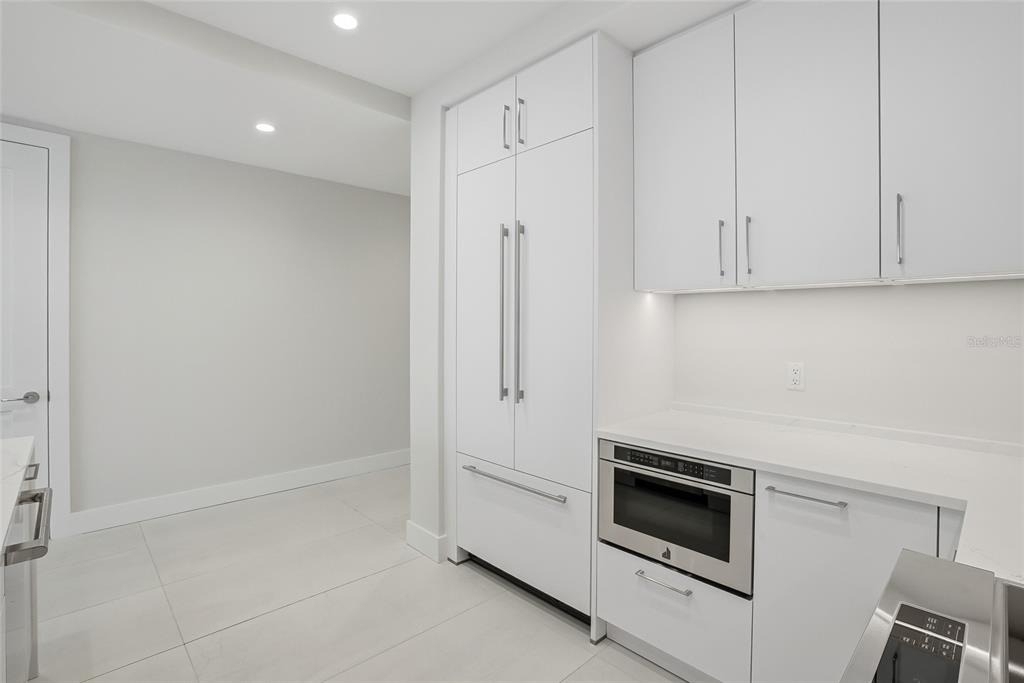 275 1st Avenue S - Photo 7