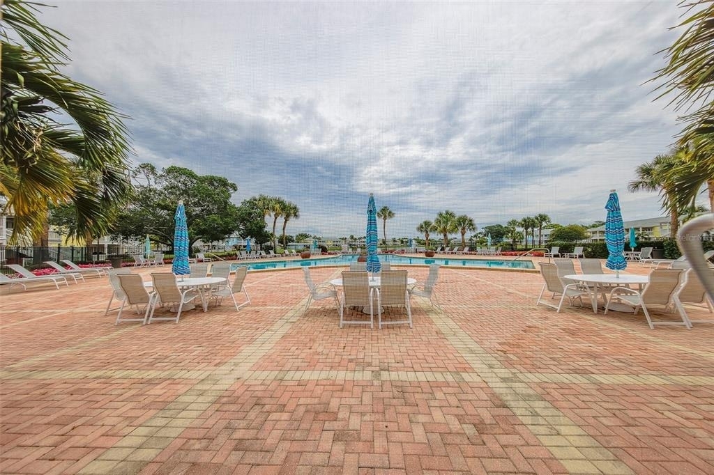 222 Pompano Drive Se - Photo 44