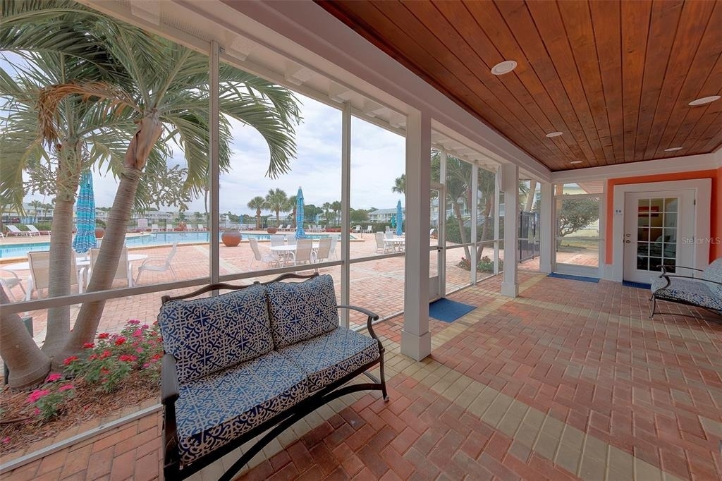 222 Pompano Drive Se - Photo 43