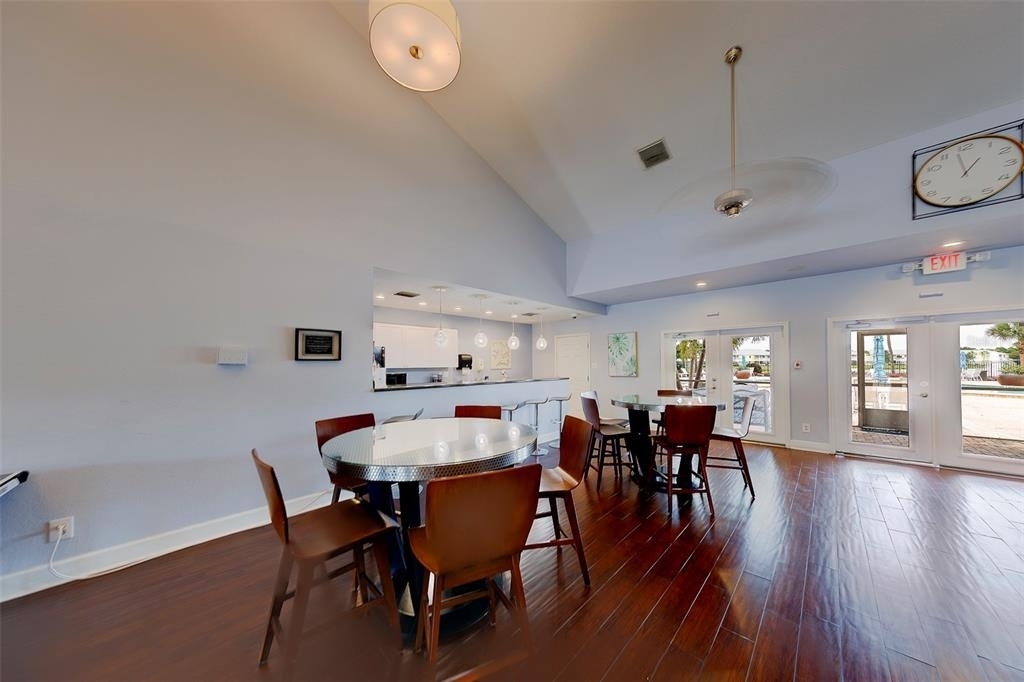 222 Pompano Drive Se - Photo 36