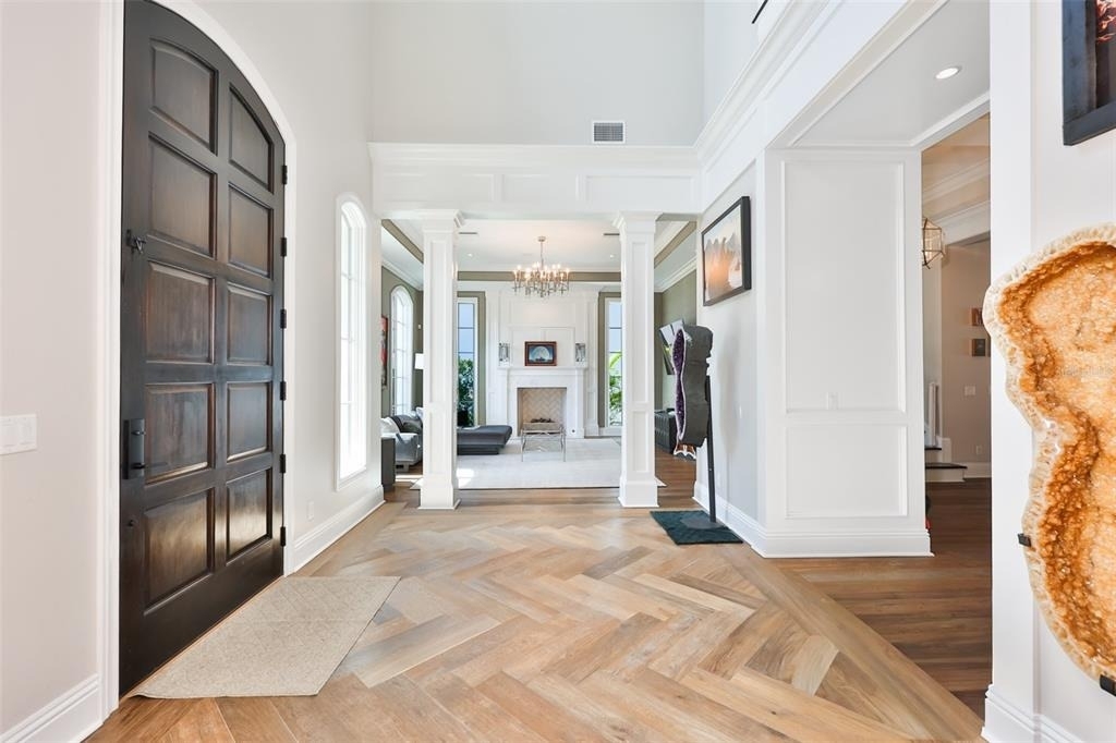 629 Riviera Drive - Photo 6