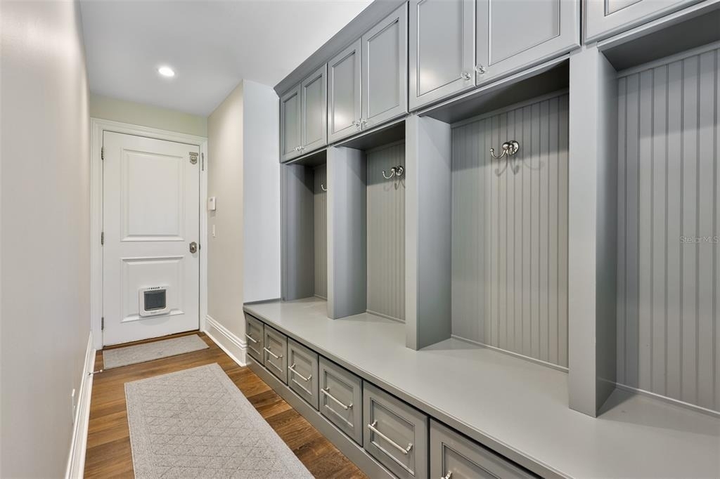 629 Riviera Drive - Photo 18