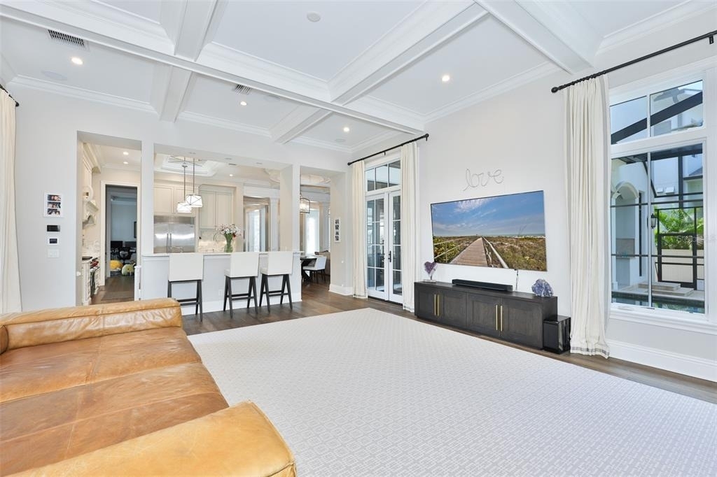 629 Riviera Drive - Photo 11
