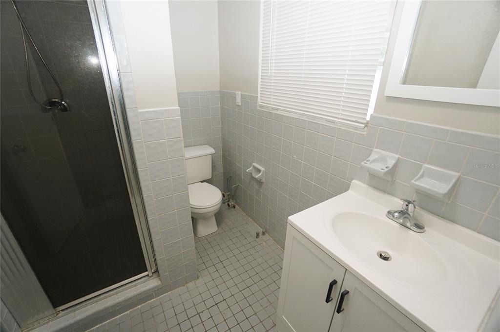 206 S West Shore Boulevard - Photo 15