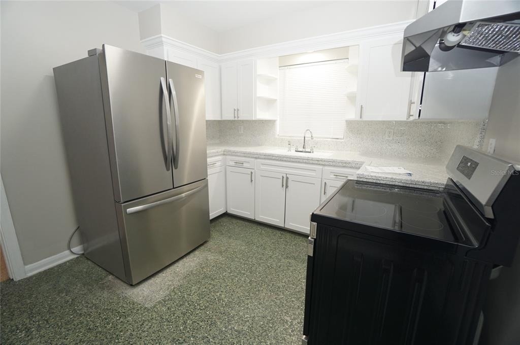 206 S West Shore Boulevard - Photo 6