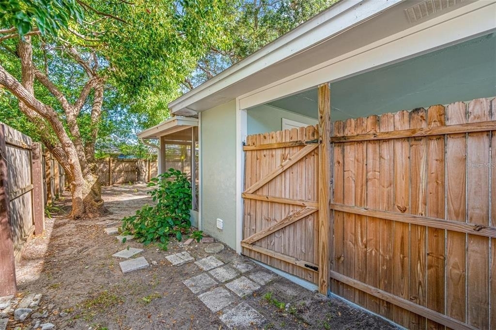 616 Dogwood Court - Photo 10