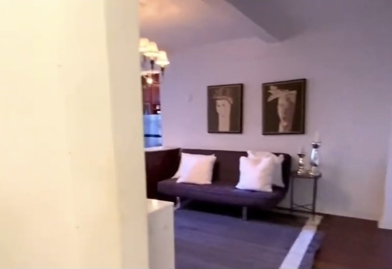 East 58th Street - Photo 2