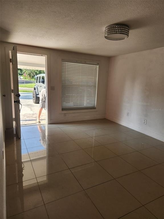 8518 Woodlake Drive - Photo 4