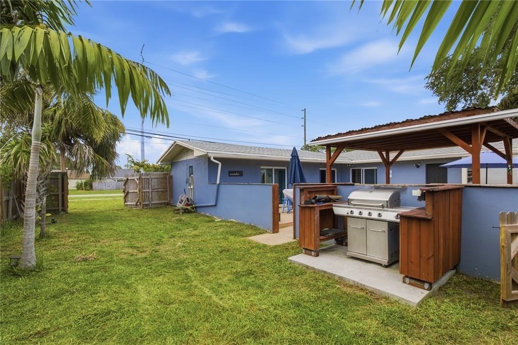 709 Highland Avenue N - Photo 31